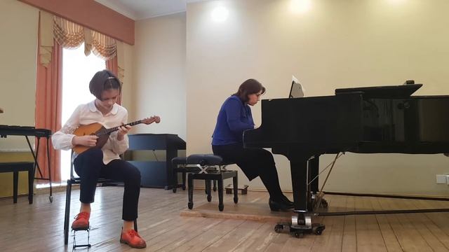 Карасева Арина,р.н.п. в обр.Н.Дмитриева "Посею лебеду" смотреть онлайн