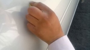 Как удалить клей с поверхности авто