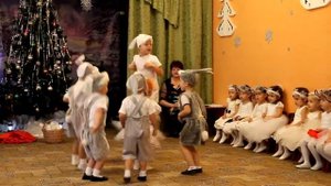22.12.2017 Танец зайчиков