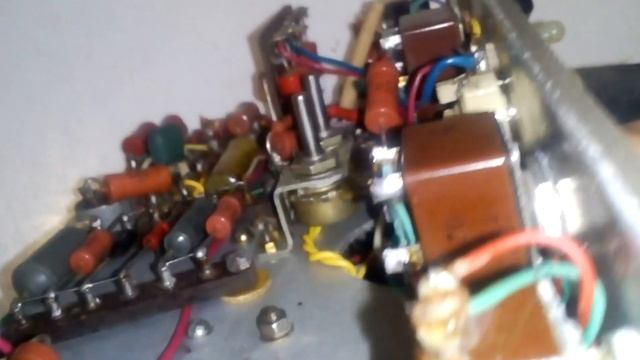 ламповый вольтметр,что ценного в нем. смотреть онлайн