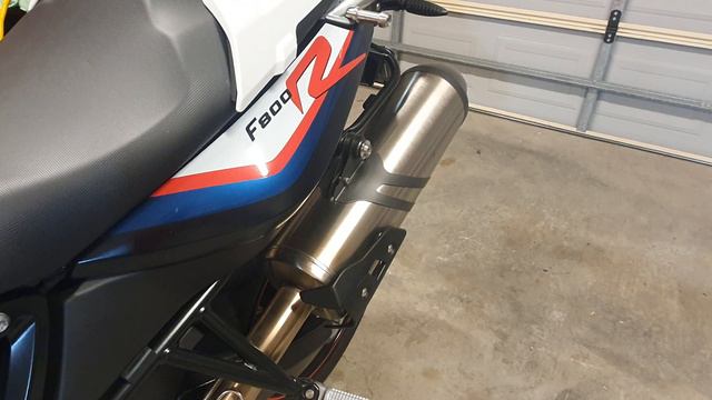2019 F800R SC Project Slipon Carbon Muffler install and sound clips смотреть онлайн