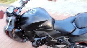 обзор kawasaki Z750R и отличие от Z1000