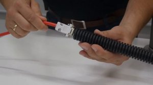 MURRPLASTIK монтаж кабеля в разрезной гофрошланг