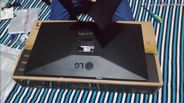 Unboxing Monitor Gaming Murah "LG 24MK430 / 75 Hz" смотреть онлайн