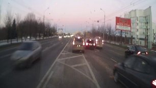 Минск: грузовой МАЗ при перестроении задел Volkswagen