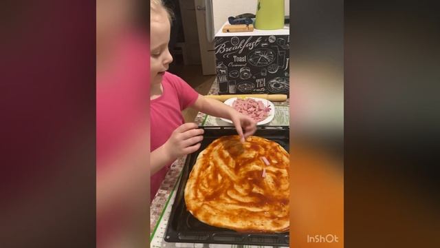 Если не знаешь чем кормить ребёнка, пусть готовит сам смотреть онлайн