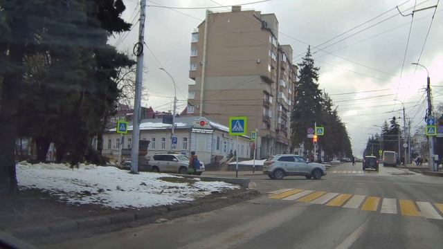 Весенняя поездка по Ставрополю. Улица Орджоникидзе,  инсталляция и что у нас с уборкой дорог.