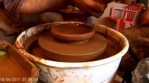 Гончарный круг, мастер-класс. Гончар Ваган и Семён . на Русском языке.