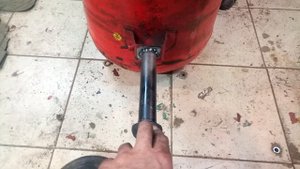 Компрессор с ДВС, своими руками Ставим бензиновый двигатель на компрессор.