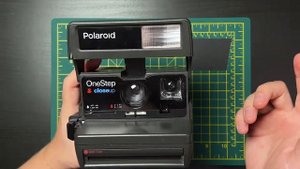 How to Use the Polaroid OneStep Closeup Vintage Film Camera