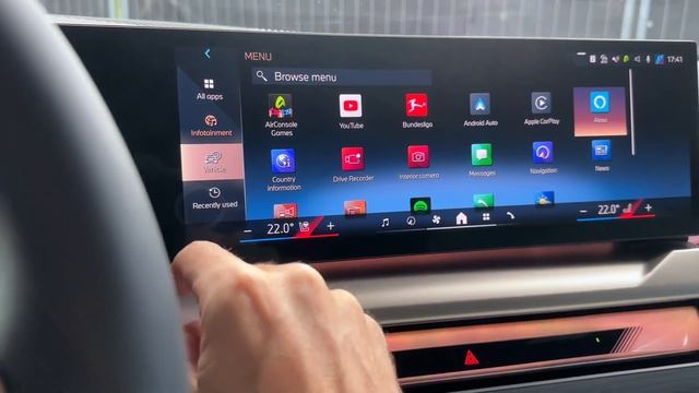 BMW iDrive 8.5 QuickSelect Hands-On
