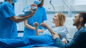 РОДЫ БЕЗ БОЛИ | Ученые назвали самый безболезненный и доступный способ родов