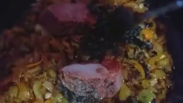 Суп из фасоли салат из фасоли.Հատիկ լոբով ապուր