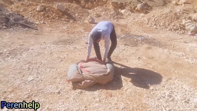 Stealing a child by an addicted father and the timely presence of two benevolent men смотреть онлайн