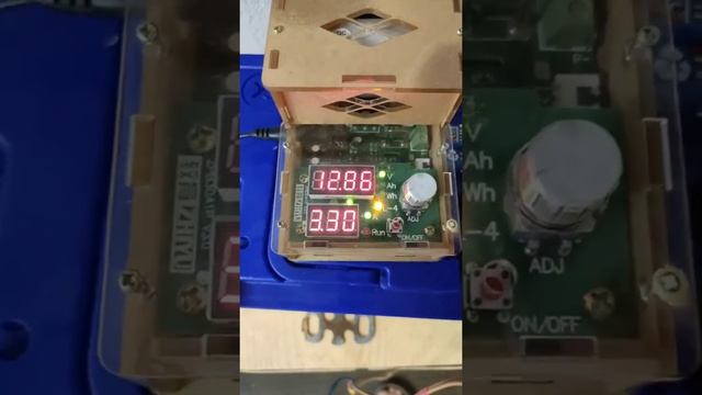 Тест аккумулятора АКОМ EFB 65 А*ч 670А зарядное  Бережок V1