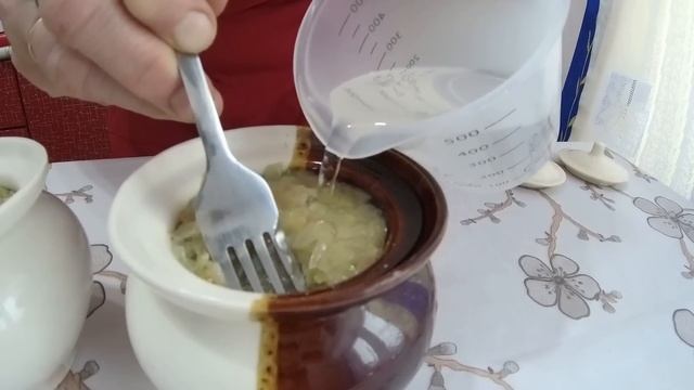 Живём в деревне \ Обед в горшочках вкусная еда \ Марфуша пришла в гости! смотреть онлайн