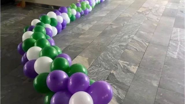 Оформление выпускного воздушными шарами от MosSharik