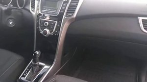 Купить Hyundai i30 (Хендай Ай 30) 1.6 АT 2015 г. с пробегом бу в Саратове. Элвис Trade in Центр