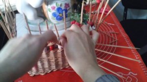 Узор красивая"верёвочка" из двух для квадратной корзинки