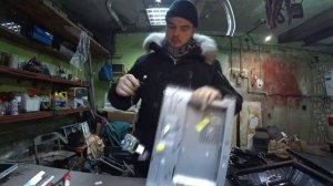 Как устроен LCD монитор // How is the LCD monitor look inside