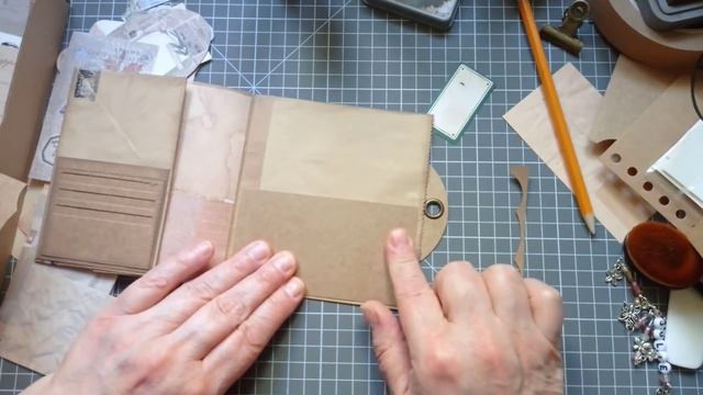 Easy Paper Bag Junk Journal in Less Than One Hour - Start to Finish смотреть онлайн