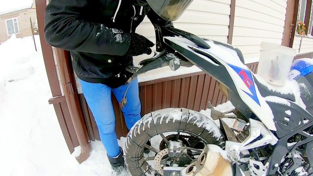 Тонировка фар на мотоцикле краской! Что-то новое я решил попробовать. смотреть онлайн