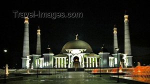 mosque... Ashgabat, Turkmenistan (Central Asia)
