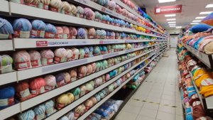 РАЙ для вязальщицы! Едем в магазин пряжи Троицкой камвольной фабрики. Немного закупилась)