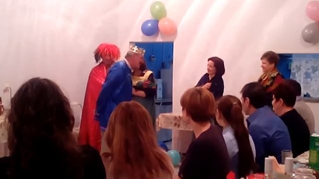 смешная сказка на юбилее