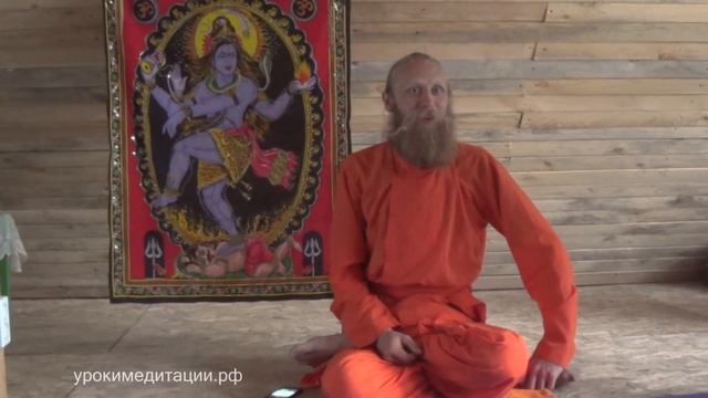 Брахмачарья. Как совместить мирскую и духовную жизнь.