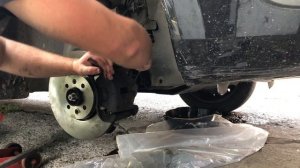 Сценик 2 замена тормозных дисков и колодок 1.9 dci. Megane 2. Scenic 2 brake discs vs pads change!