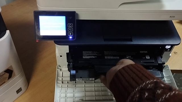 Xerox b235 как достать картридж смотреть онлайн