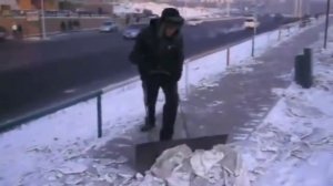 КАК ПРАВИЛЬНО ЧИСТИТЬ снег в России