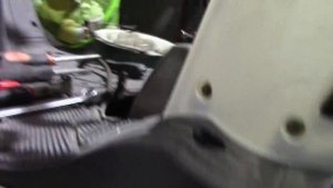 Как снять двигатель с китайского 150сс скутера