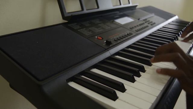 "Grandma's House" by Ishmael Mansoor, Casio CT-X700 смотреть онлайн