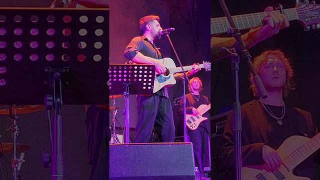 Merab Amzoevi кавер Elvis Presley "Can't help falling in love" 2023 Moscow Москва  Мераб Амзоев