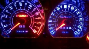 Тюнинг приборной панели MAZDA 626 GD вид днём