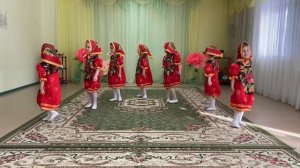 МАДОУ№4, детский танец У матрешек розовые щечки, ансамбль Танцуй малыш