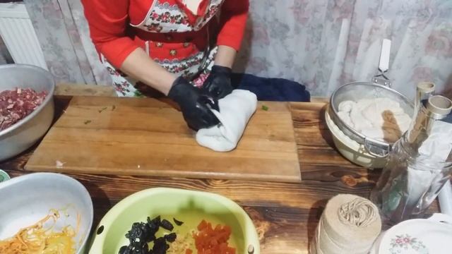 Не выбрасывайте коровий желудок скоро Новый Год и ......... смотреть онлайн