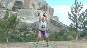 Толчок гирь 24 кг две минуты. Иван Денисов.