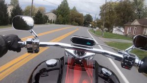 Boss Hoss V8 Motorcycle 600hp Test Ride and Specs