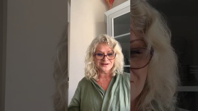 Уход за шеей и декольте. Римма Корнеева | Проект "Faberlic in every home" смотреть онлайн