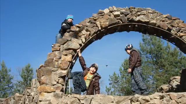 осторожно обезьянки.wmv смотреть онлайн