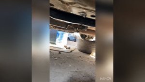 Как поменять передние рычаги и втулки стабилизатора на Mini Cooper r56