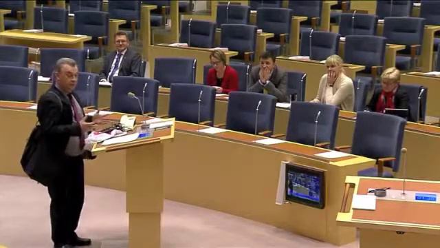 IT minister Anna-Karin Hatt mobiltäckning debatt смотреть онлайн