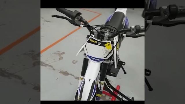 Moto de cross eléctrica 500W 24V limitador de velocidad - Mini Pocket Cross - Motos Apollo смотреть онлайн