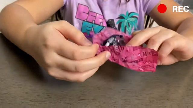 L.O.L SURPRISE REMIX PETS UNBOXING смотреть онлайн