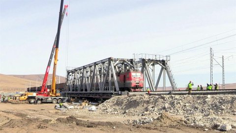 Новый железнодорожный мост через реку Ареда открыли в Забайкальском крае