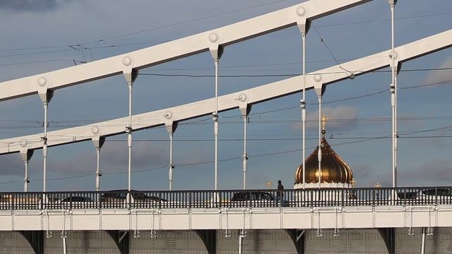 Видеообзор объектива Canon EF 70-200mm f/4L USM смотреть онлайн