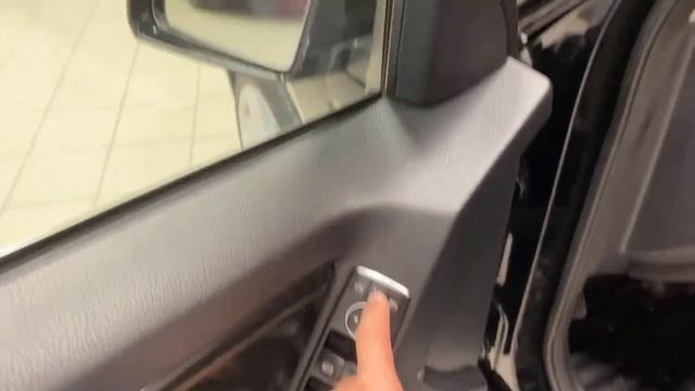 2014 Mercedes GLK 250 Blue TEC 2.1 дизель. Полный привод, колеса на 20, + комплект резины с дисками смотреть онлайн